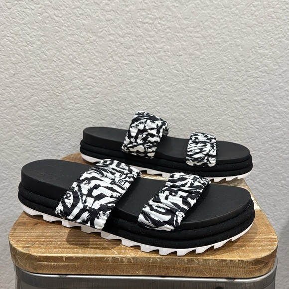Sorel Roaming Two Strap Slide Sandals Size 9.5 - Picture 2 of 7